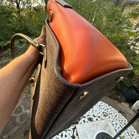 Michael Kors Jet Set Travel Tote Satchel β Tricolor Leather + Signature Canvas β¨ - Picture 10 of 15